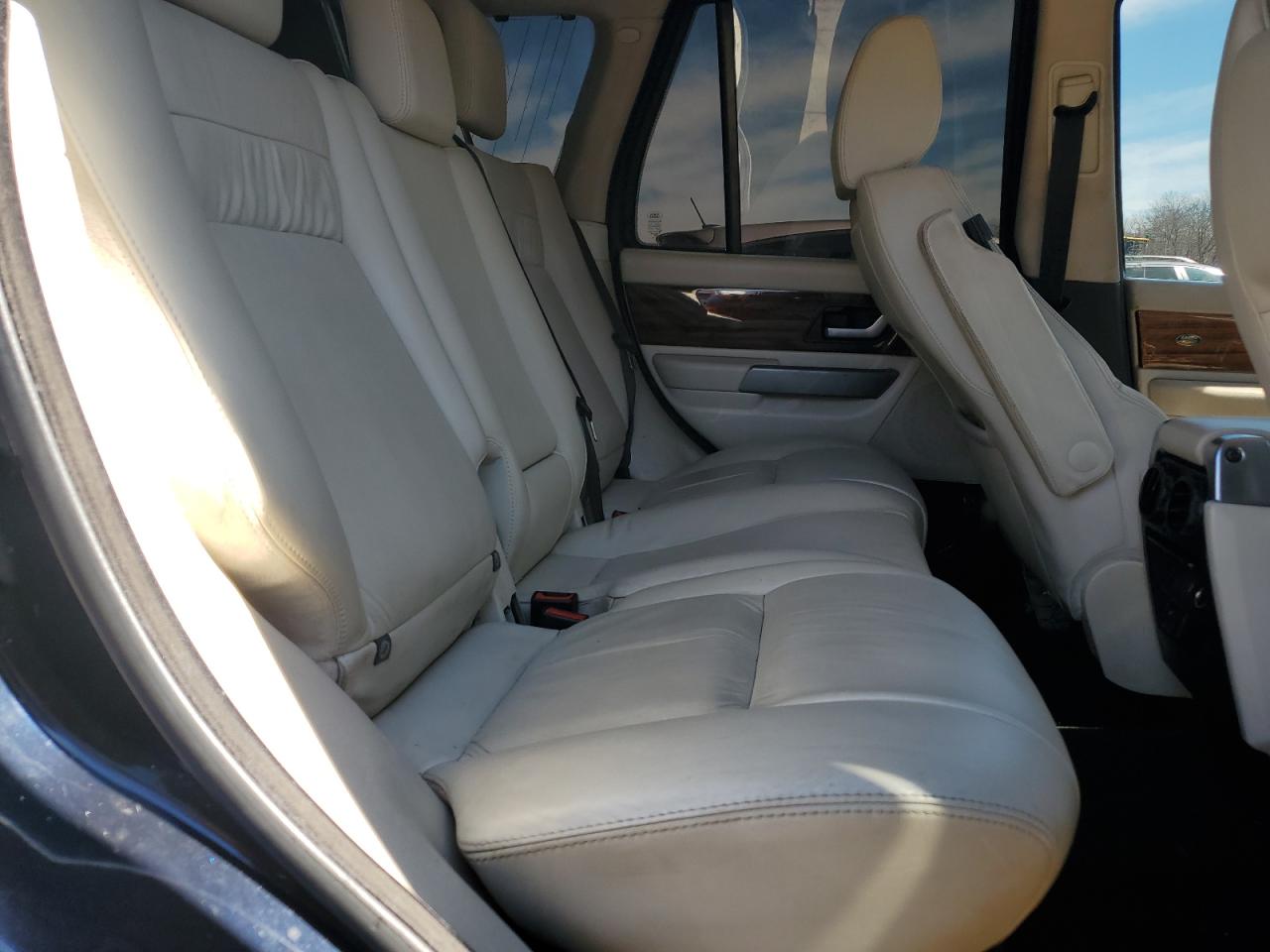 2008 Land Rover Range Rover VIN SALSK25498A122414 Copart auction photo, front end damage thumbnail 10