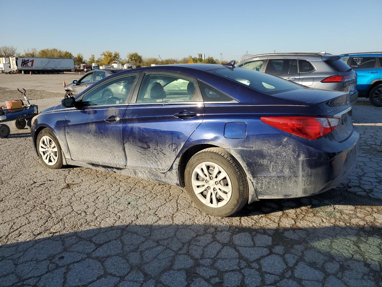 2011 Hyundai Sonata VIN 5NPEB4AC1BH091530 Copart auction photo, vandalism / all over damage thumbnail 2