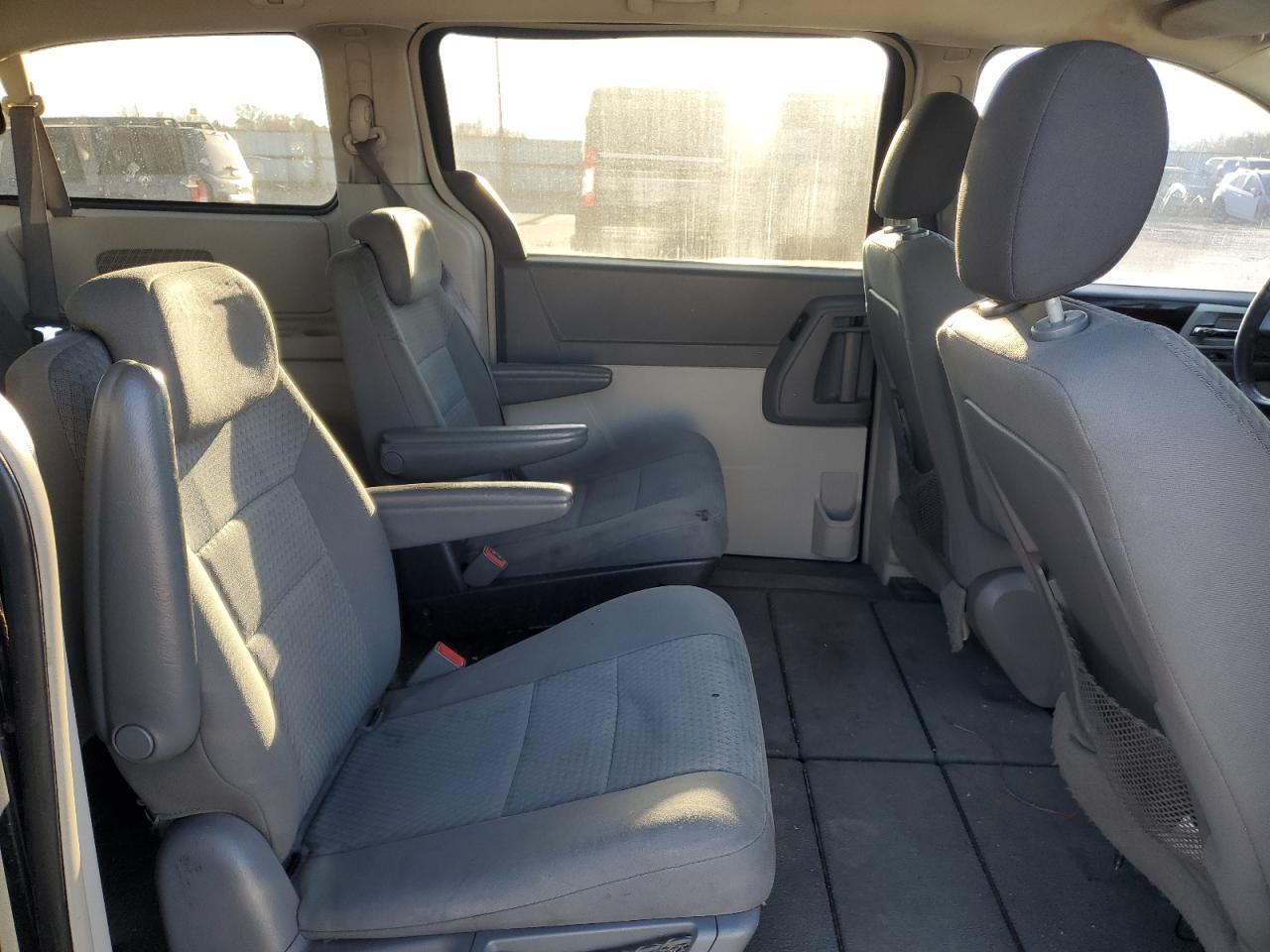 2010 Chrysler Town & Country VIN 2A4RR5D11AR243590 Copart auction photo, all over damage thumbnail 11