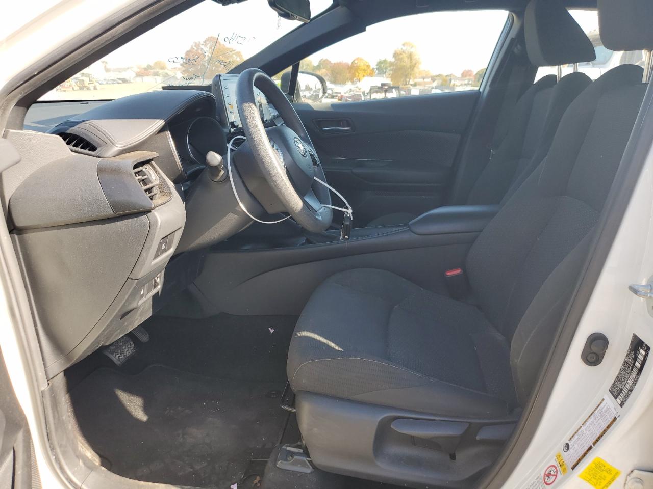 2019 Toyota C-HR VIN NMTKHMBX5KR098217 Copart auction photo, front end / side damage thumbnail 7