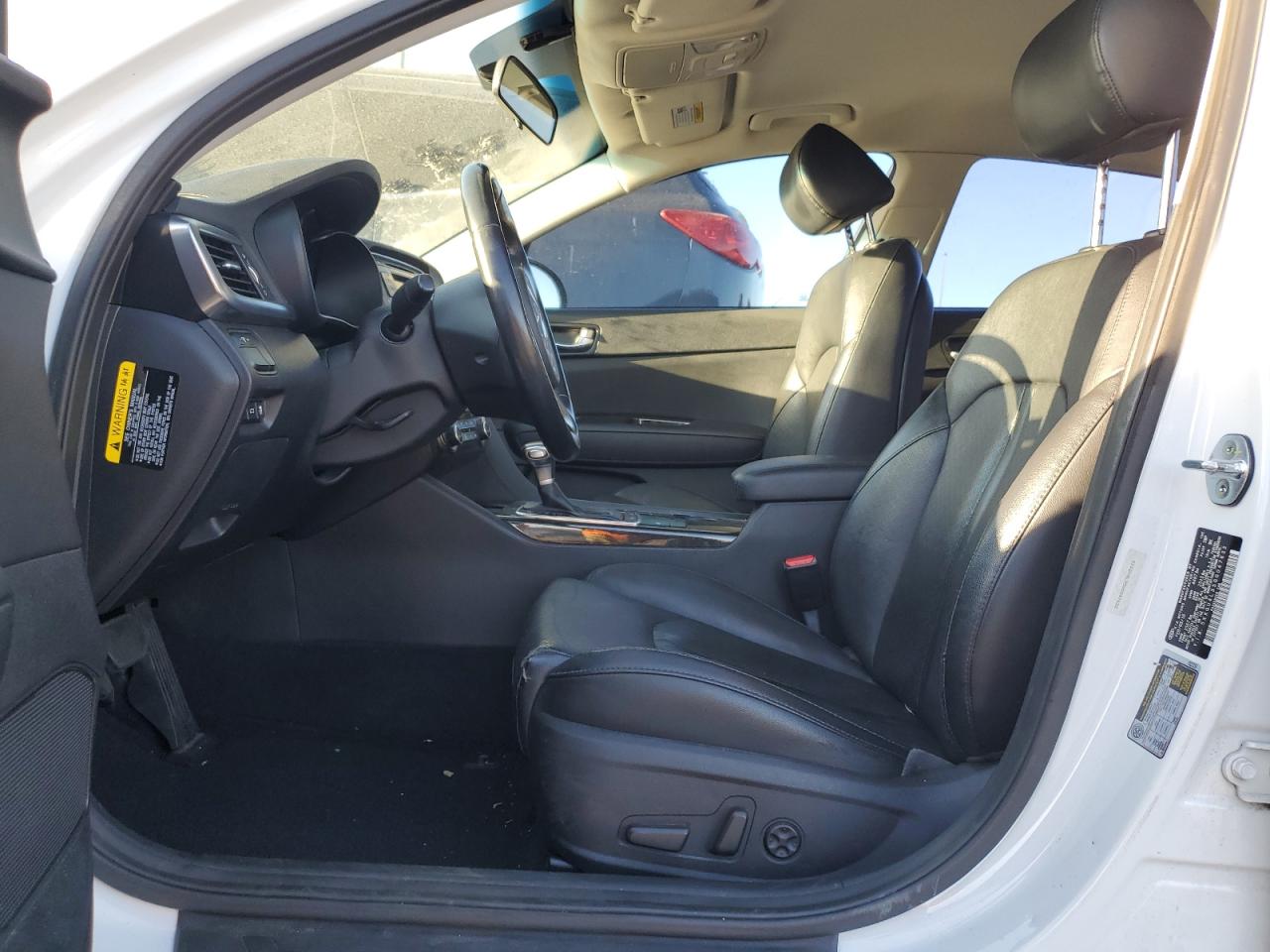 2016 KIA Optima VIN 5XXGU4L35GG047632 Copart auction photo, vandalism damage thumbnail 7