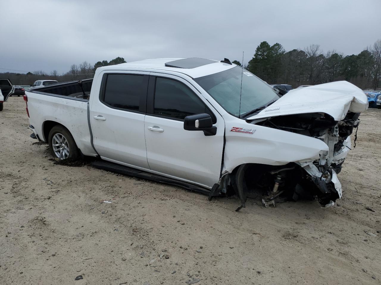 2020 Chevrolet Silverado VIN 3GCUYEET6LG255245 Copart auction photo, front end / minor dent/scratches damage thumbnail 4