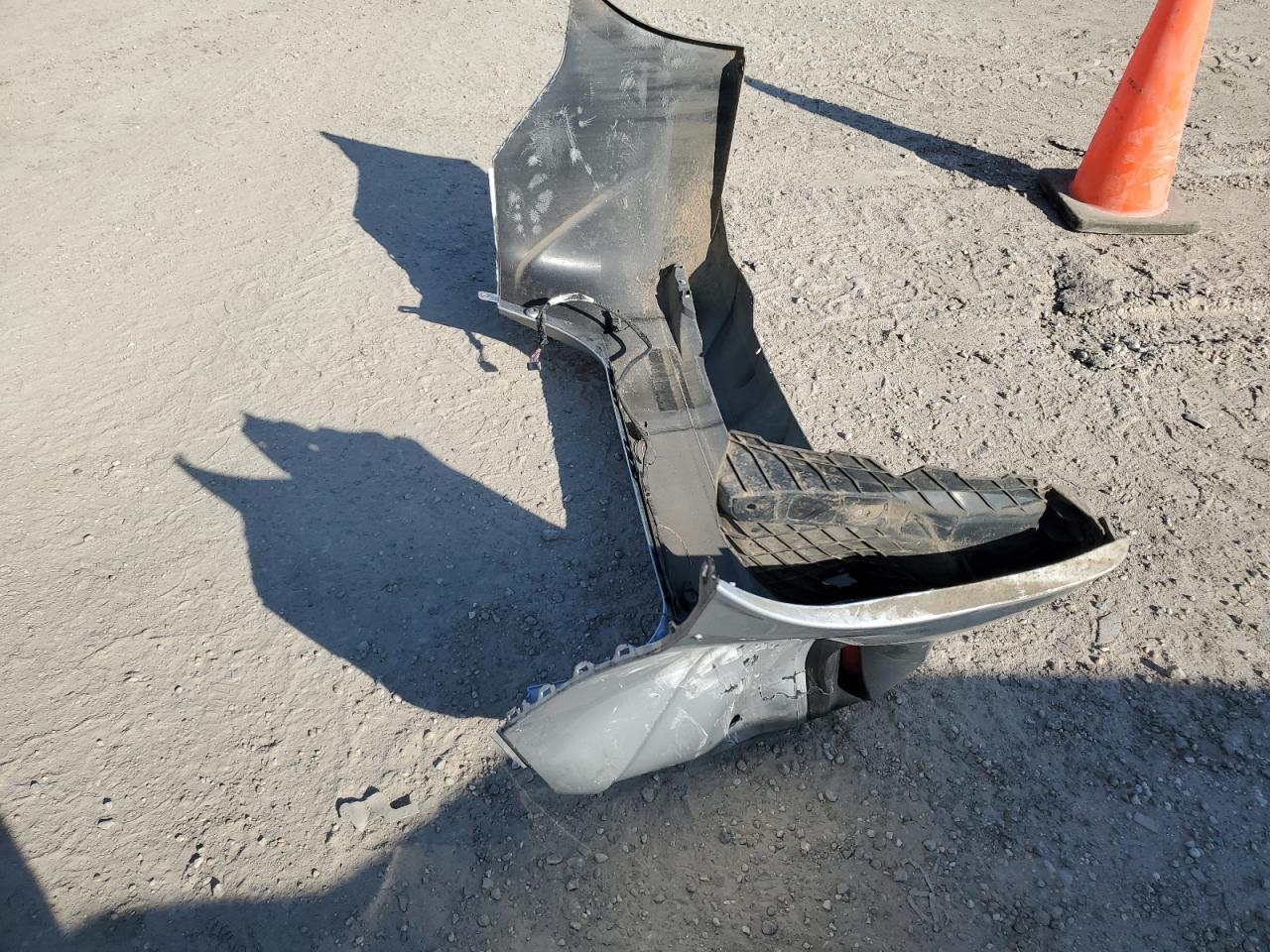 2021 Nissan Versa VIN 3N1CN8EVXML840977 Copart auction photo, rear end damage thumbnail 12