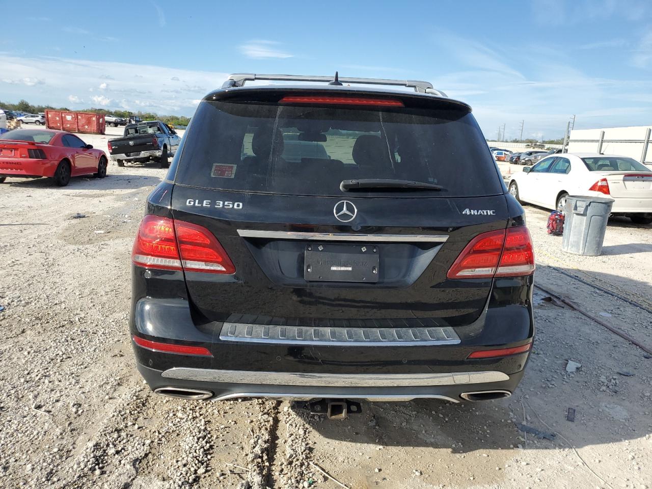 2016 Mercedes-Benz GLE VIN 4JGDA5HB6GA777025 Copart auction photo, side damage thumbnail 6