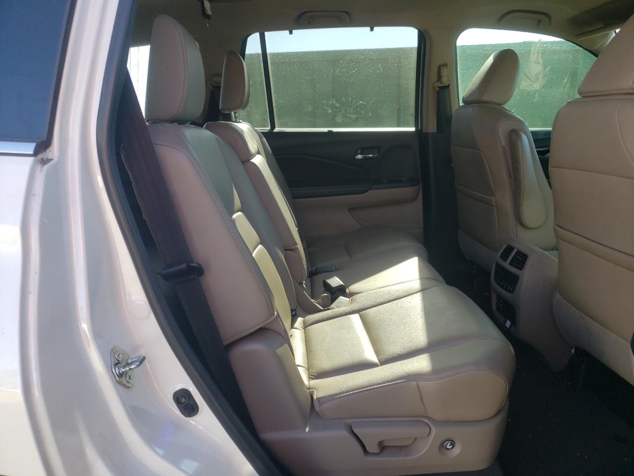 2016 Honda Pilot VIN 5FNYF6H90GB012247 Copart auction photo, front end / minor dent/scratches damage thumbnail 12