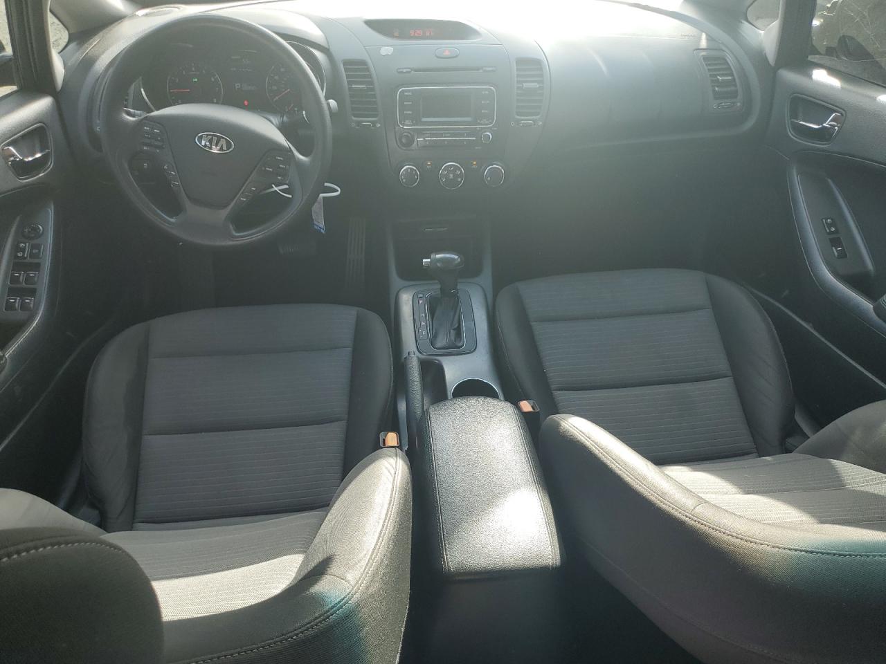 2015 KIA Forte VIN KNAFX4A65F5434245 Copart auction photo, all over damage thumbnail 8