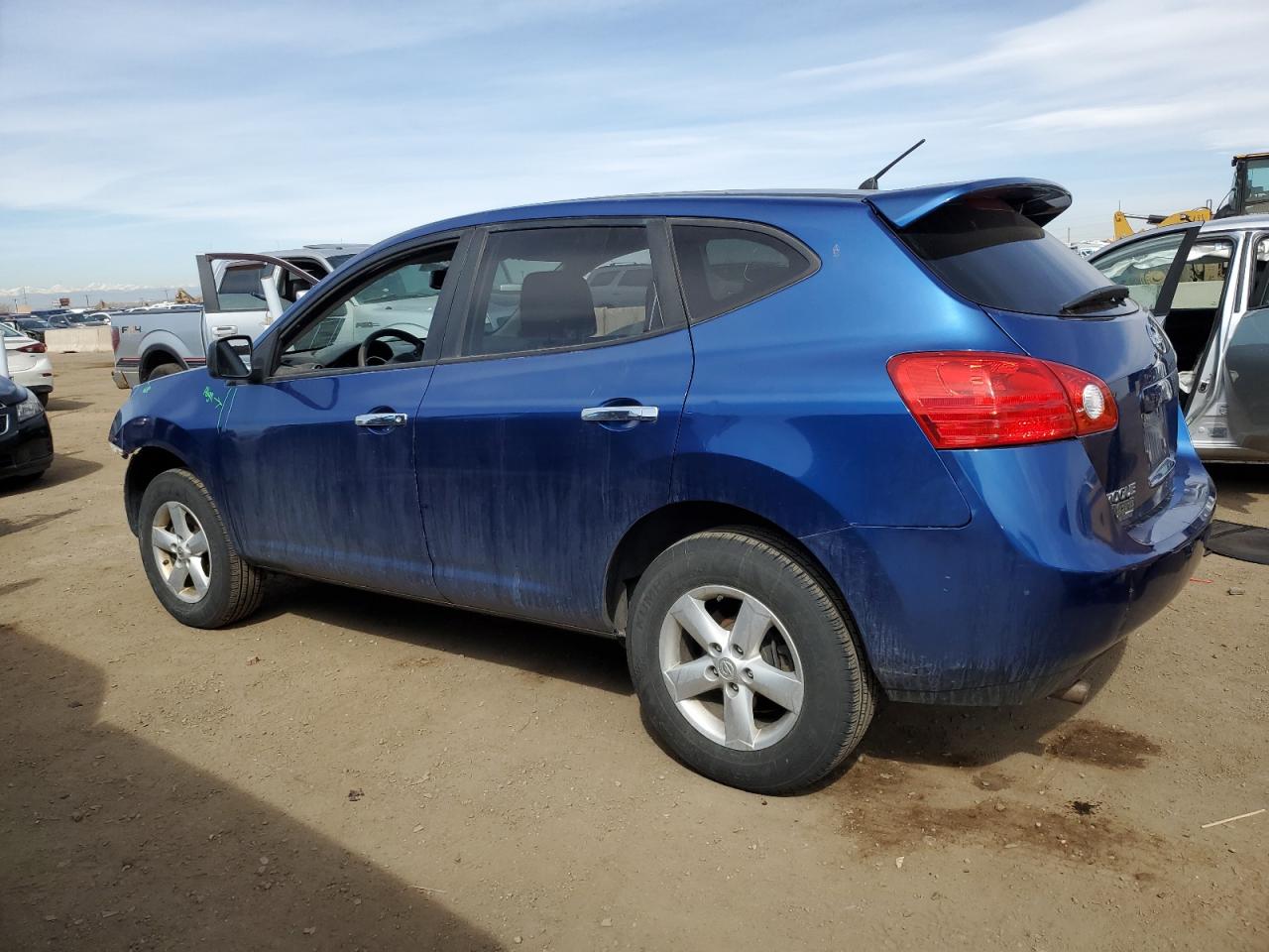 2010 Nissan Rogue VIN JN8AS5MV7AW142124 Copart auction photo, front end / side damage thumbnail 2