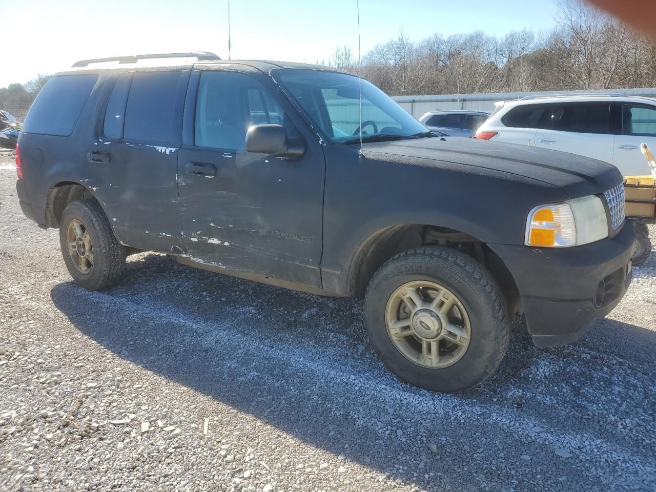 2005 Ford Explorer VIN 1FMZU73K45ZA65918 Copart auction photo, side / rear end damage thumbnail 4
