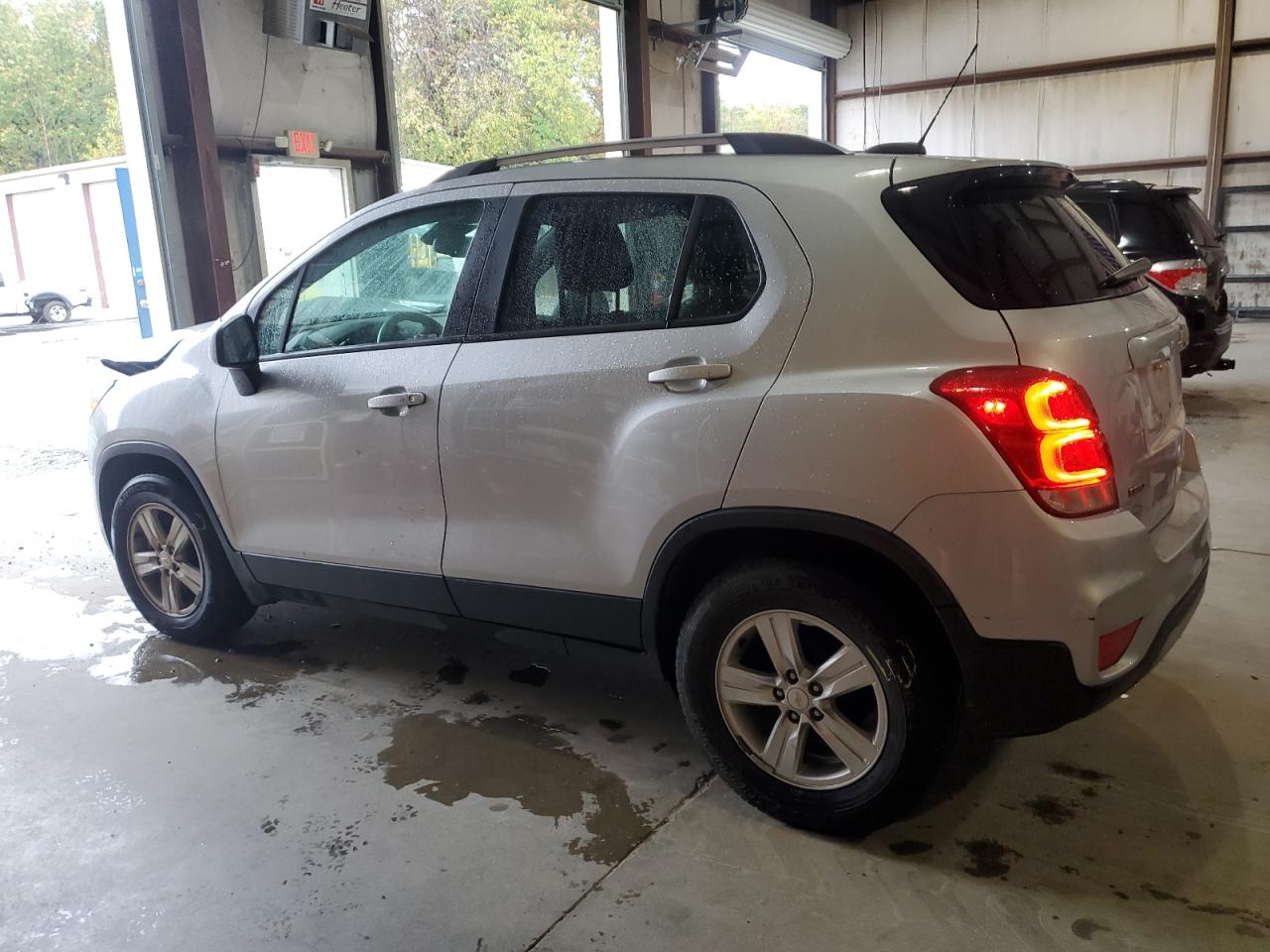 2021 Chevrolet Trax VIN KL7CJLSB7MB339856 Copart auction photo, front end / mechanical damage thumbnail 2