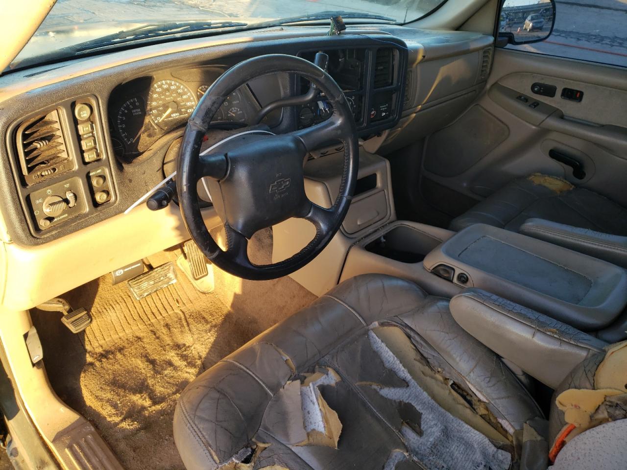 2002 Chevrolet Silverado VIN 1GCEK19T62E196650 Copart auction photo, rear end damage thumbnail 8