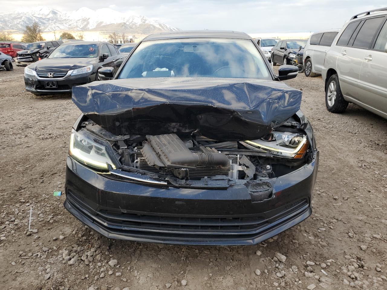 2017 Volkswagen Jetta VIN 3VWDB7AJ0HM361861 Copart auction photo, front end damage thumbnail 5