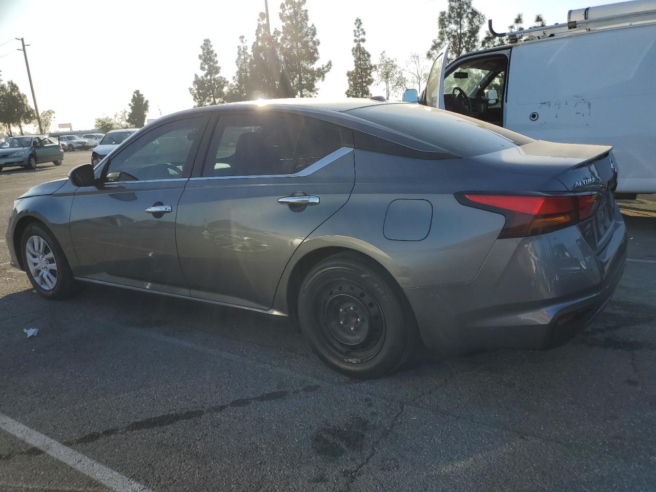 2019 Nissan Altima VIN 1N4BL4BV7KC122863 Copart auction photo, side damage thumbnail 2