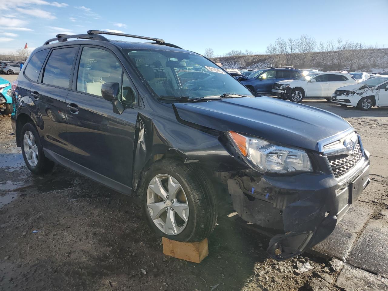 2015 Subaru Forester VIN JF2SJADC3FH501203 Copart auction photo, front end / side damage thumbnail 4