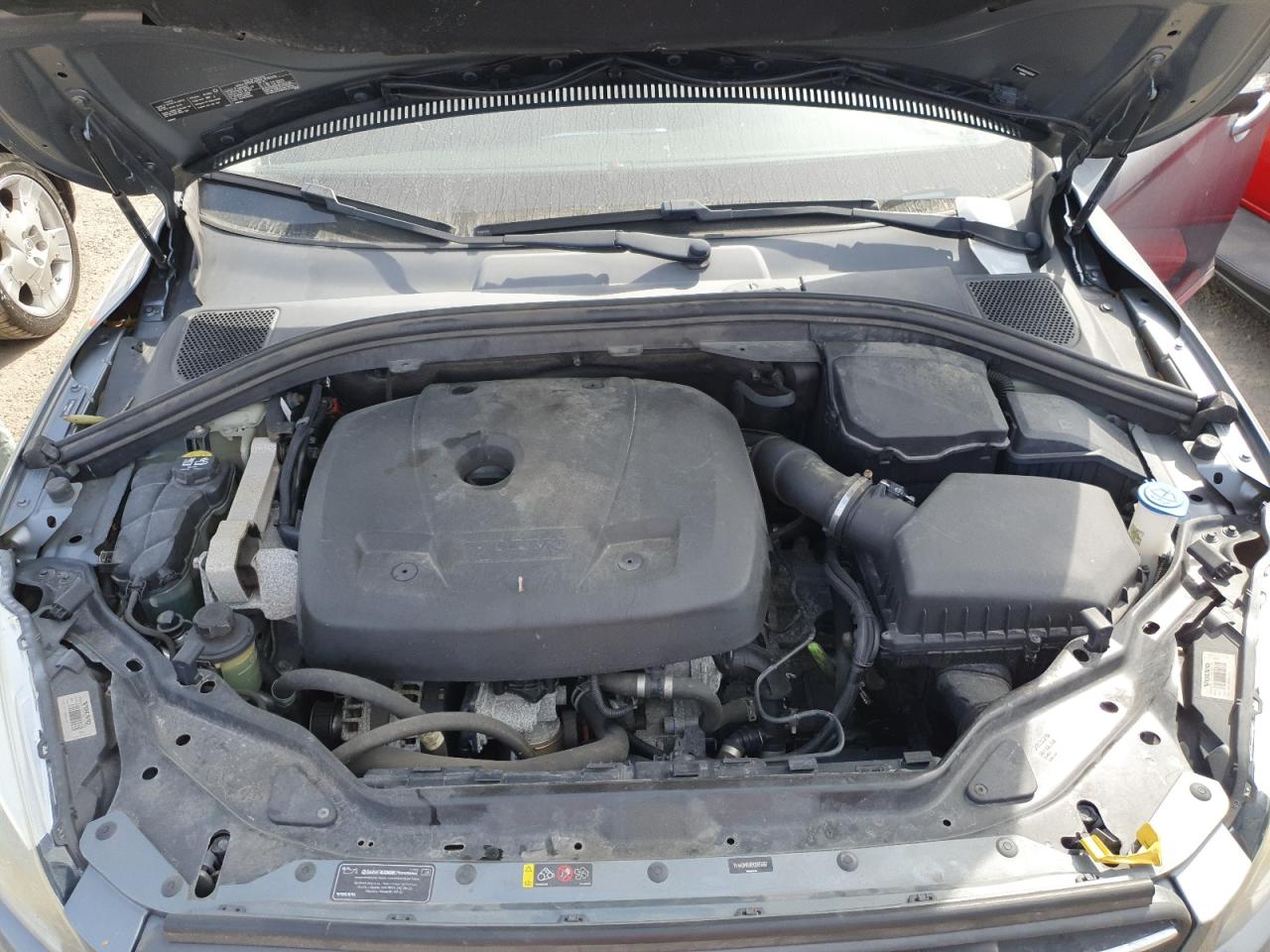 2017 Volvo XC60 VIN YV440MRU6H2065687 Copart auction photo, water/flood damage thumbnail 12