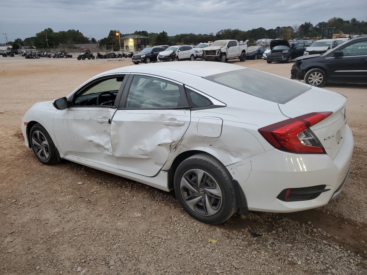 2020 Honda Civic VIN 19XFC2F65LE015582 Copart auction photo, side damage thumbnail 2