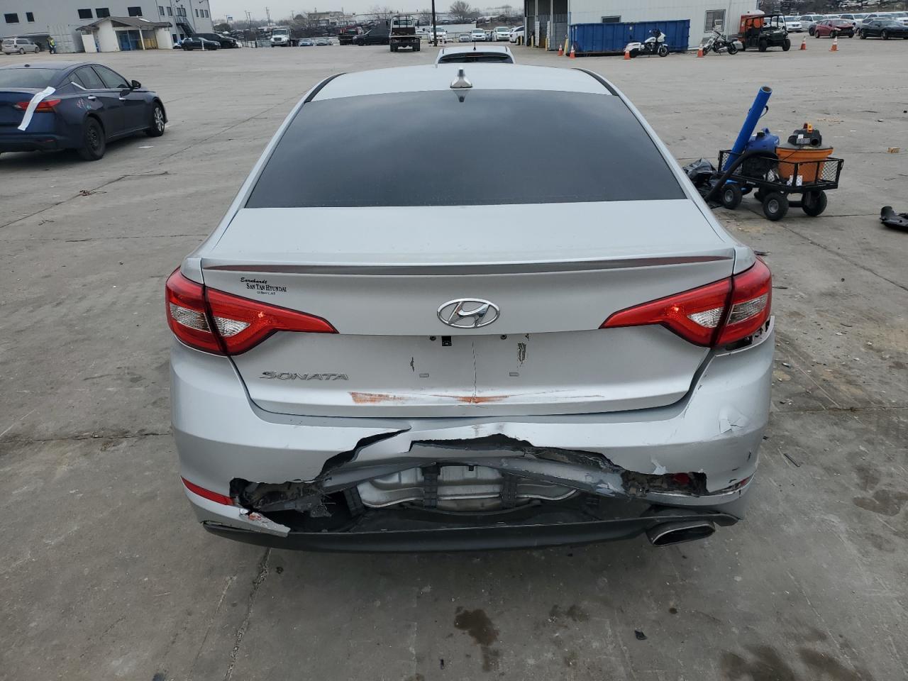2017 Hyundai Sonata VIN 5NPE24AFXHH521283 Copart auction photo, rear end / front end damage thumbnail 6