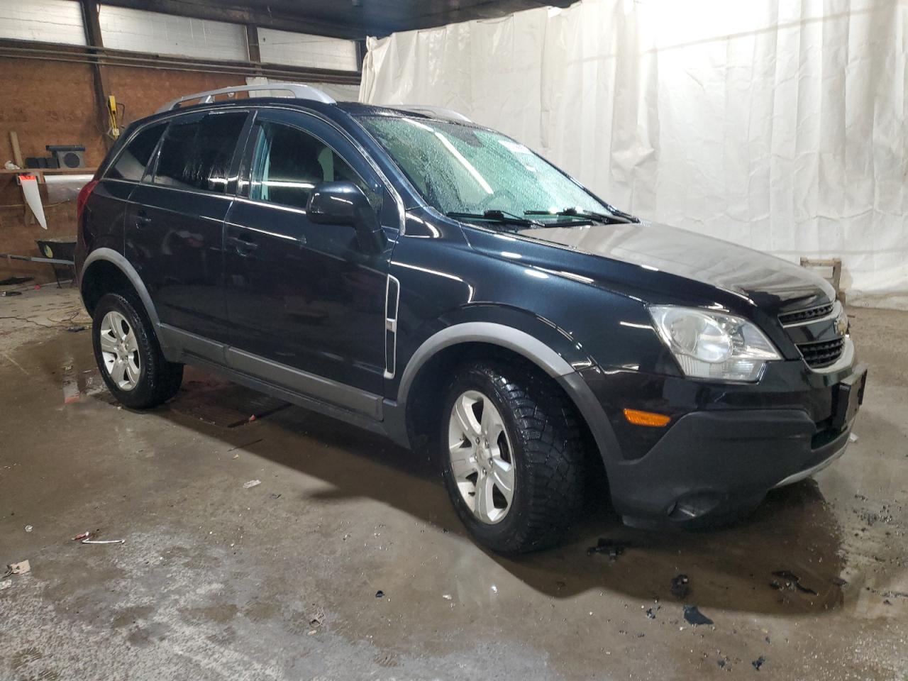 2014 Chevrolet Captiva VIN 3GNAL2EK5ES586199 Copart auction photo, front end / side damage thumbnail 4