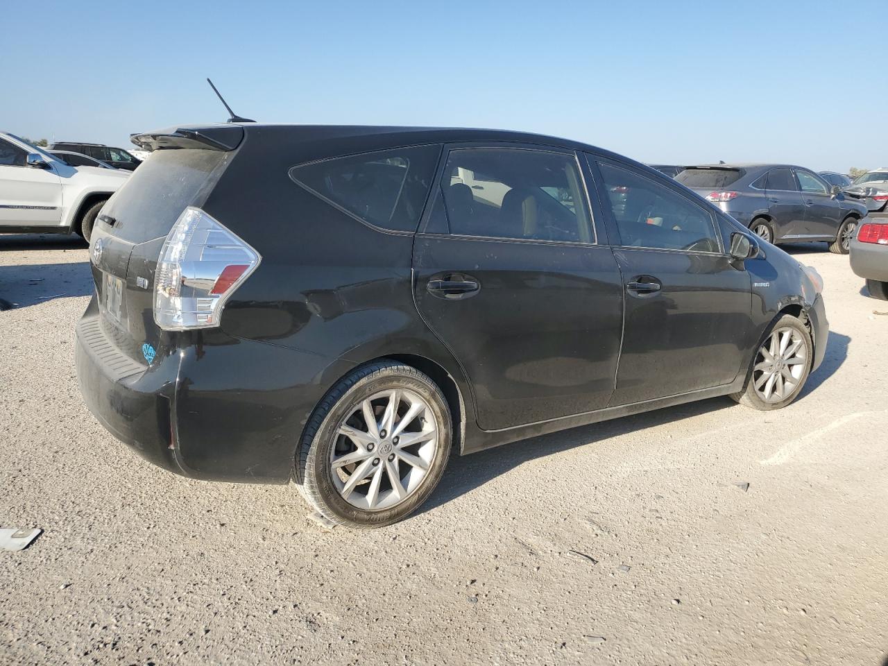 2013 Toyota Prius VIN JTDZN3EU3D3224731 Copart auction photo, front end / side damage thumbnail 3