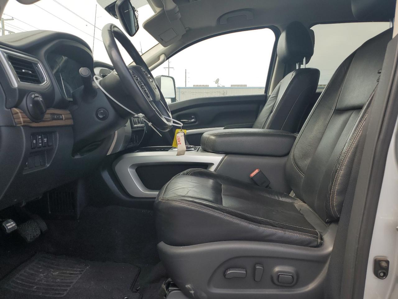 2017 Nissan Titan VIN 1N6BA1F28HN515621 Copart auction photo, normal wear damage thumbnail 7