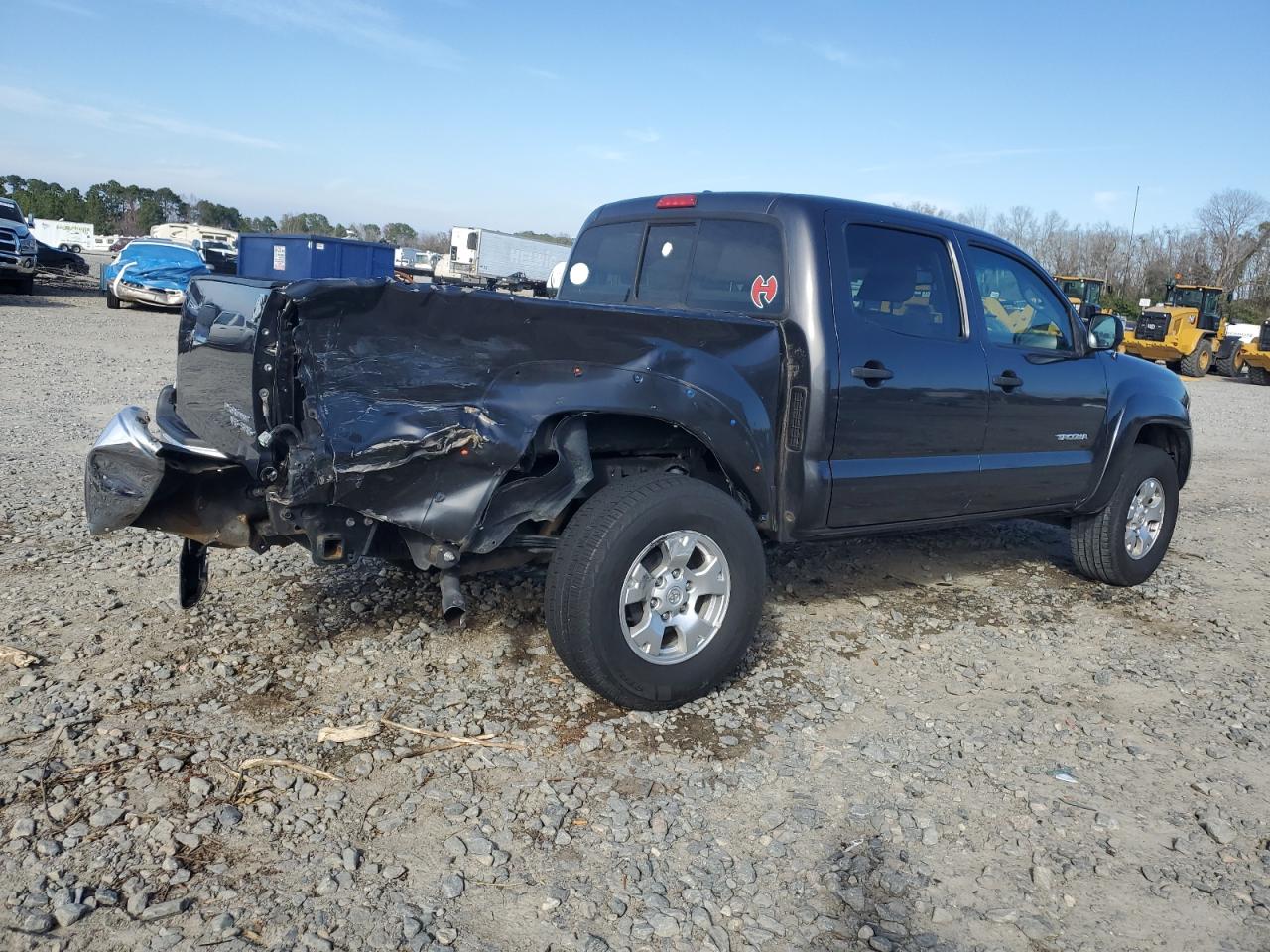 2010 Toyota Tacoma VIN 3TMJU4GN8AM104932 Copart auction photo, rear end / side damage thumbnail 3