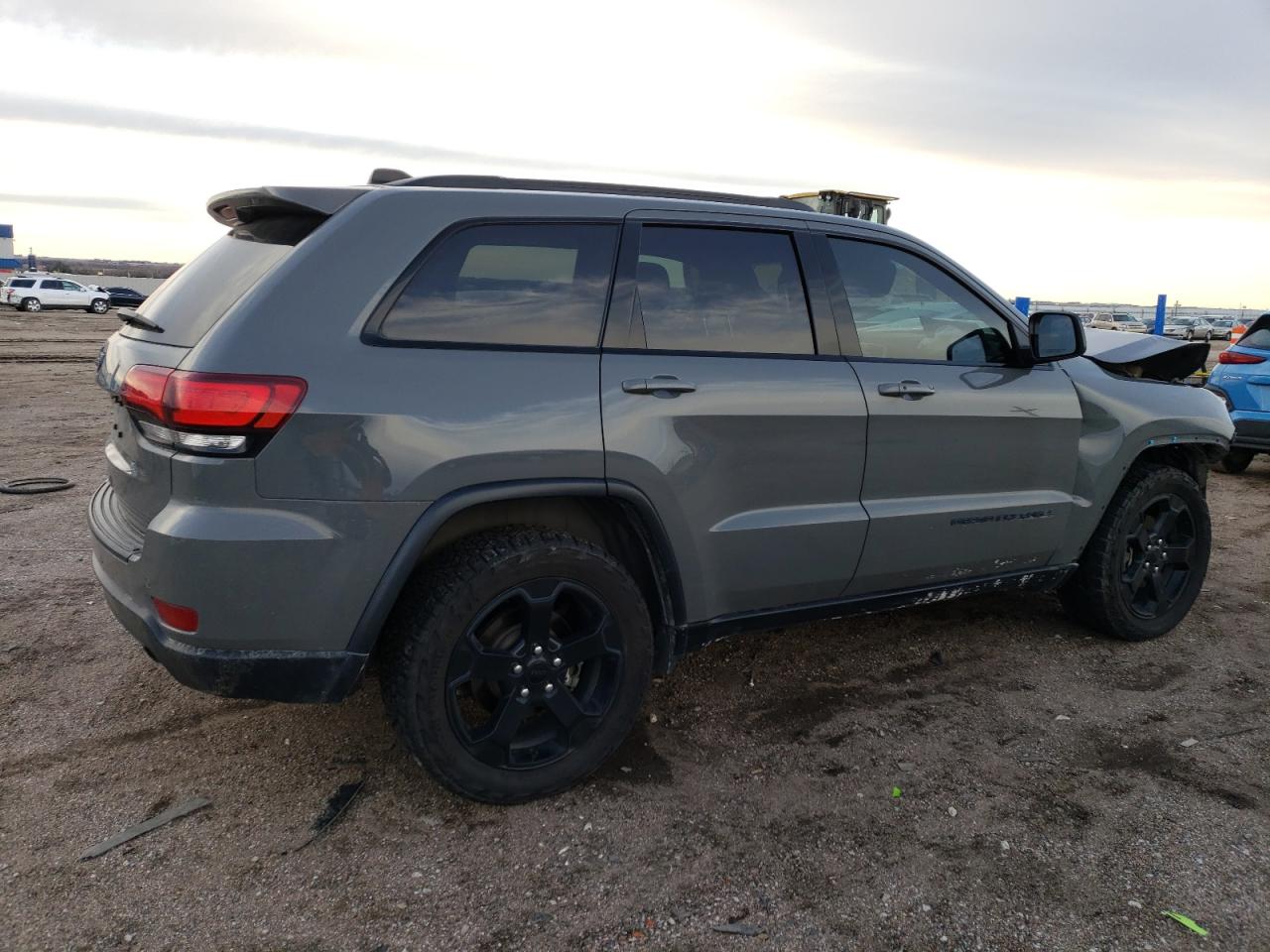 2019 Jeep Grand Cherokee VIN 1C4RJFAG8KC607722 Copart auction photo, front end damage thumbnail 3
