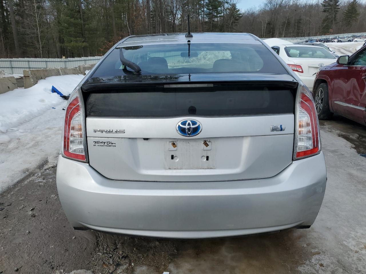 2015 Toyota Prius VIN JTDKN3DU4F0451031 Copart auction photo, side / front end damage thumbnail 6