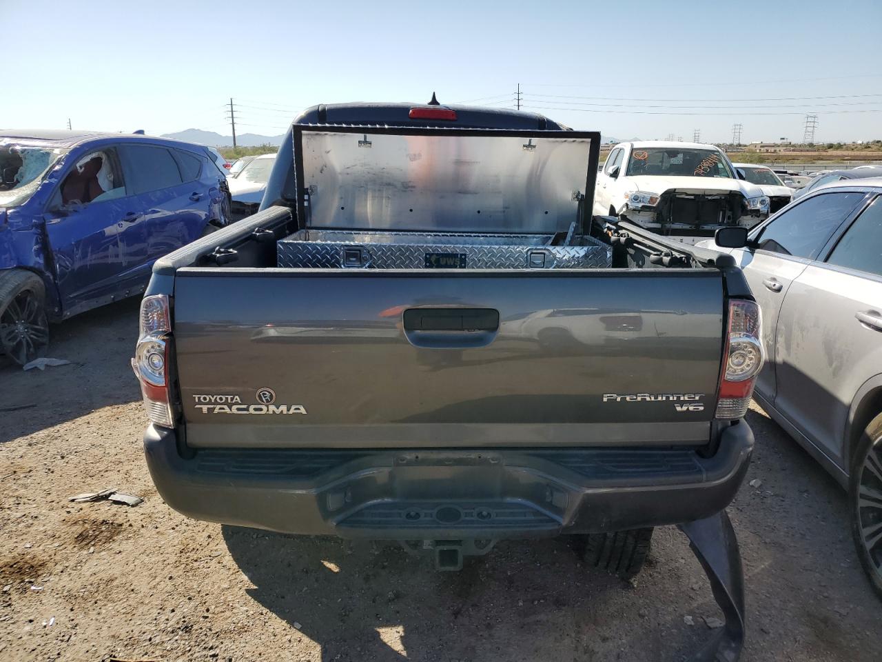 2014 Toyota Tacoma VIN 3TMJU4GN3EM170424 Copart auction photo, side / front end damage thumbnail 6