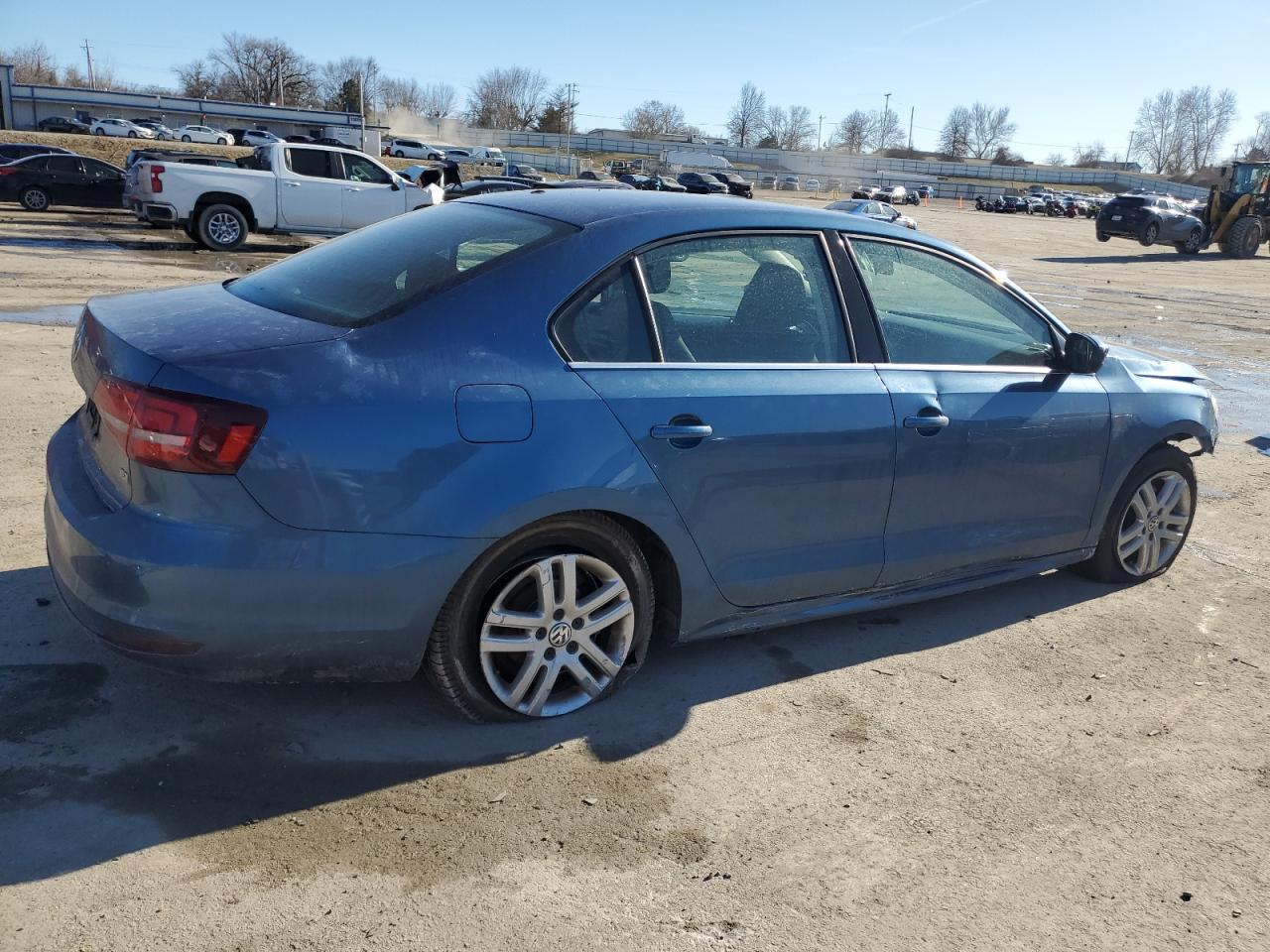 2017 Volkswagen Jetta VIN 3VW2B7AJ5HM227239 Copart auction photo, front end damage thumbnail 3