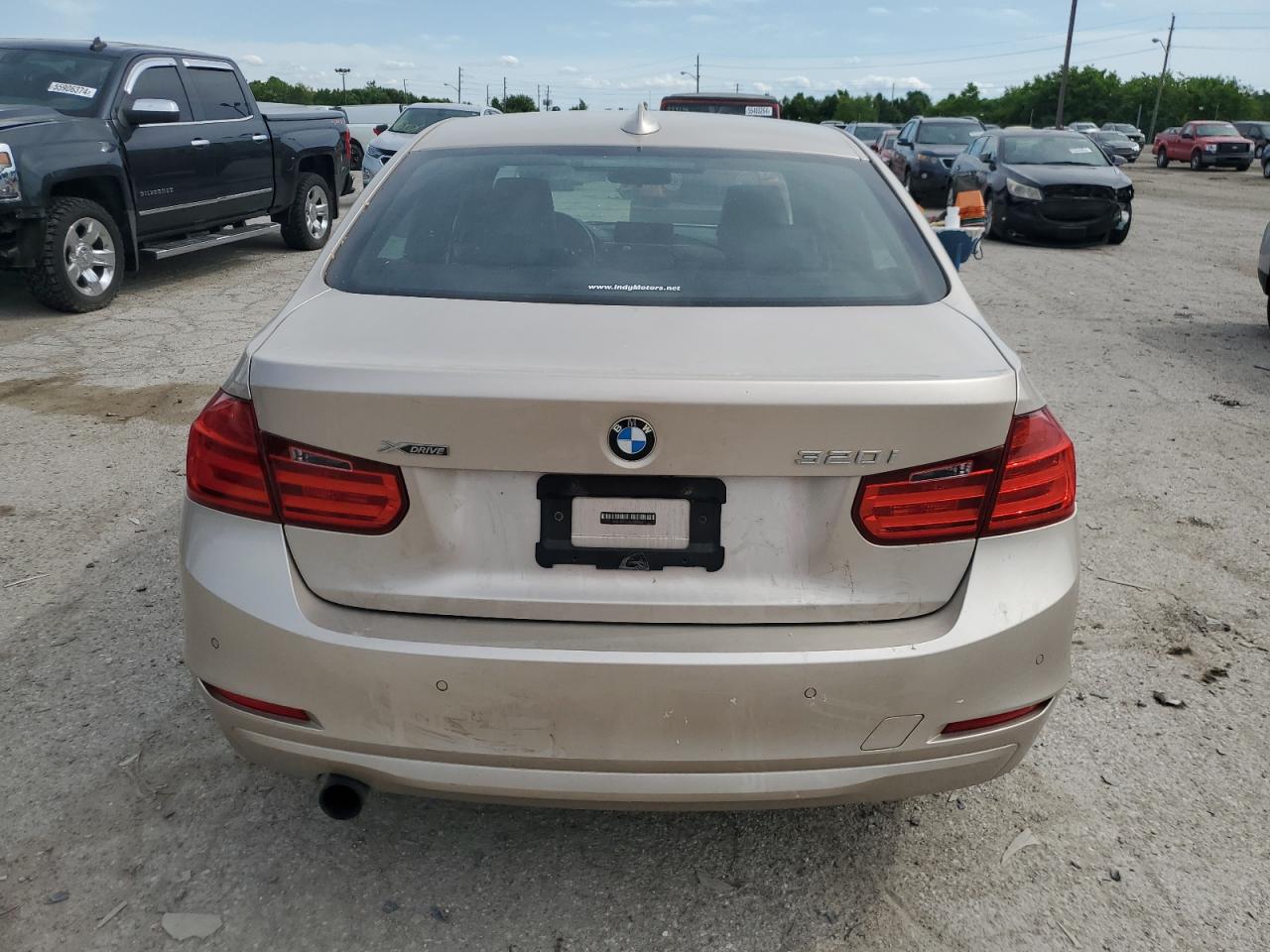 2014 BMW 3er VIN WBA3C3G57ENS71068 Copart auction photo, water/flood damage thumbnail 6