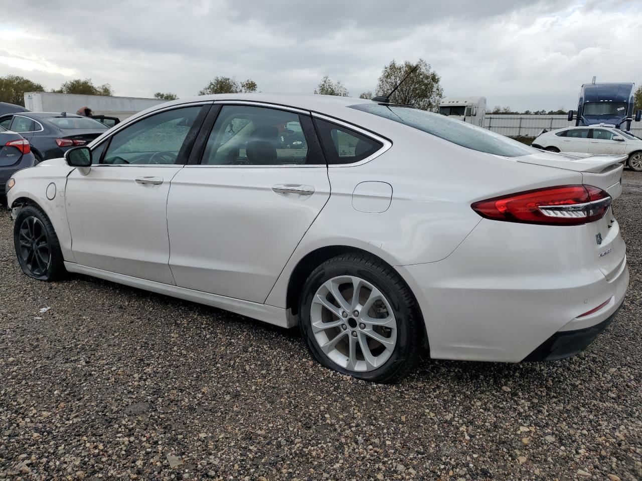 2019 Ford Fusion VIN 3FA6P0SU7KR190281 Copart auction photo, front end / undercarriage damage thumbnail 2