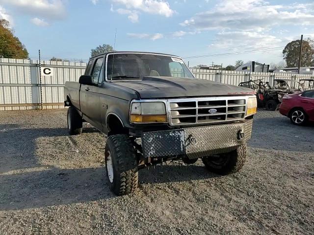 1993 Ford F250 VIN 1FTHX26M1PKA32006 Copart auction photo, all over / mechanical damage thumbnail 11