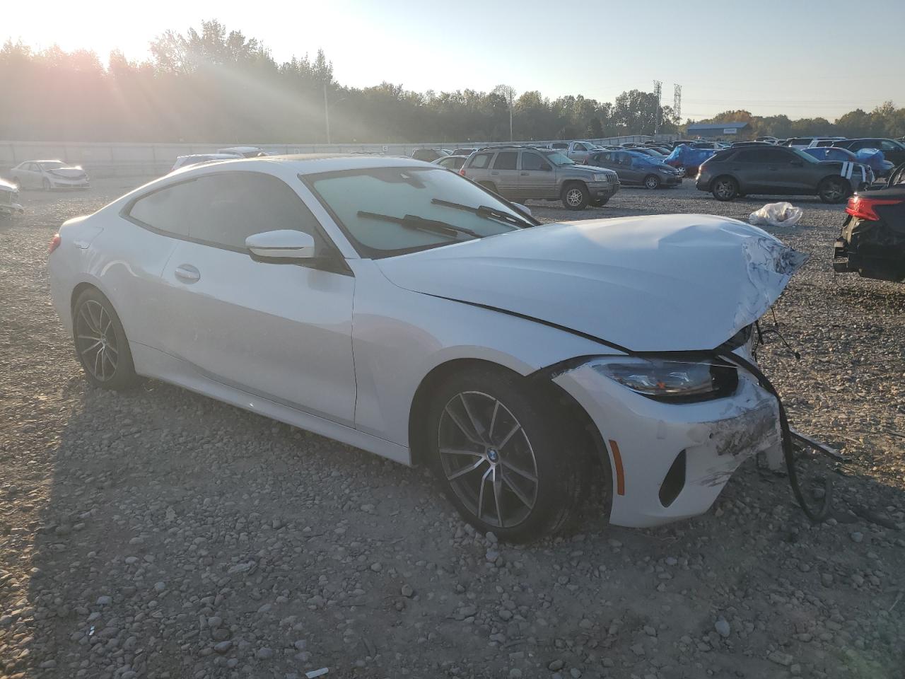 2021 BMW 4er VIN WBA53AP09MCF99199 Copart auction photo, front end damage thumbnail 4