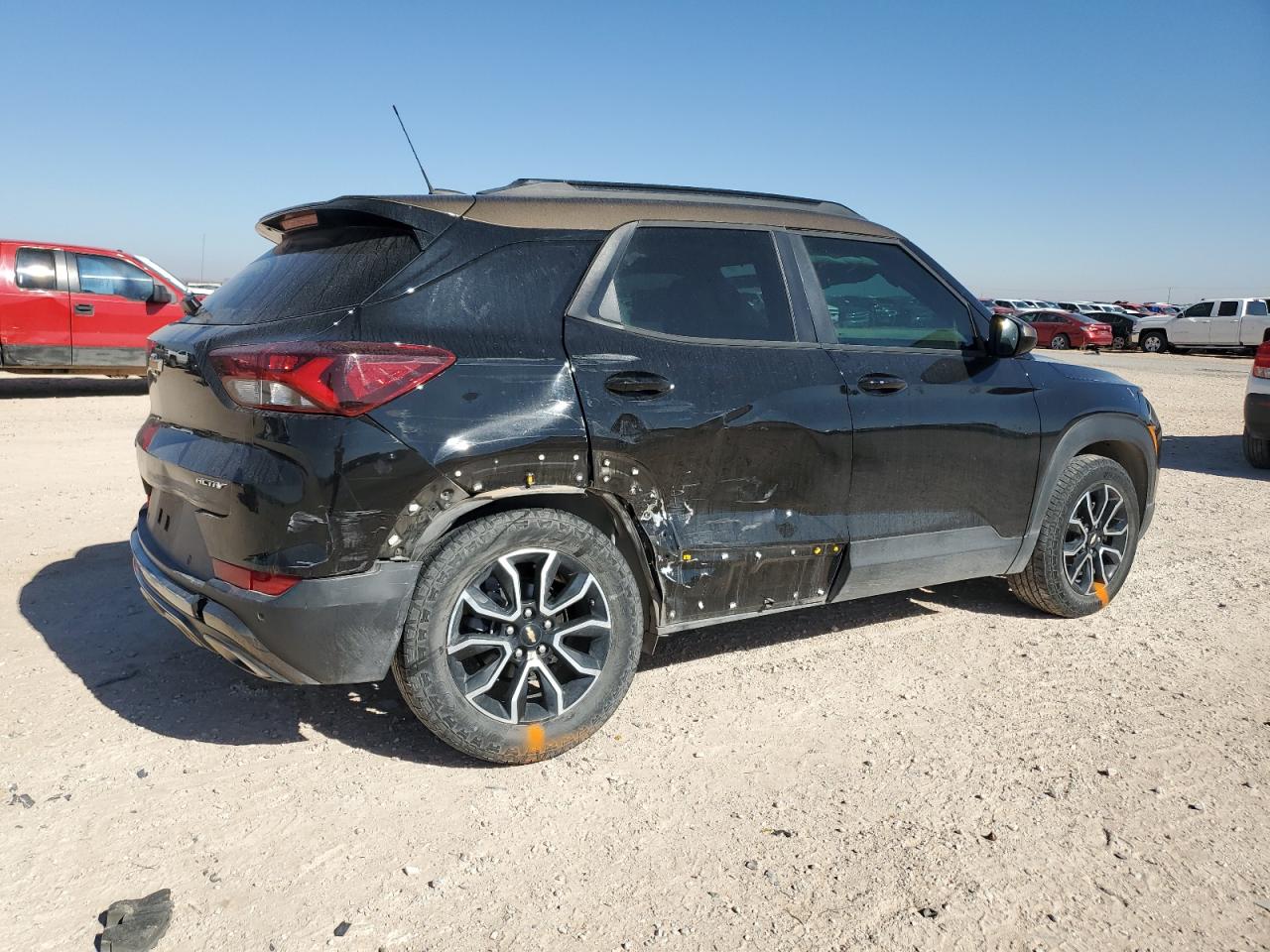 2021 Chevrolet TrailBlazer VIN KL79MVSL3MB129969 Copart auction photo, side damage thumbnail 3
