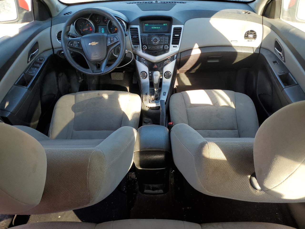 2015 Chevrolet Cruze VIN 1G1PC5SB5F7128938 Copart auction photo, side / front end damage thumbnail 8