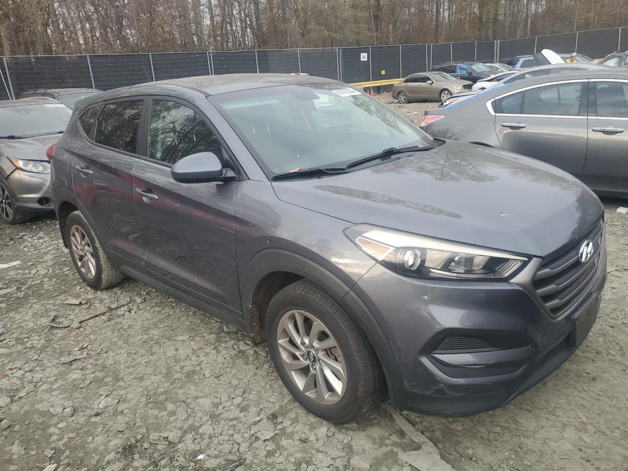 2016 Hyundai Tucson VIN KM8J23A4XGU237949 Copart auction photo, vandalism / all over damage thumbnail 4