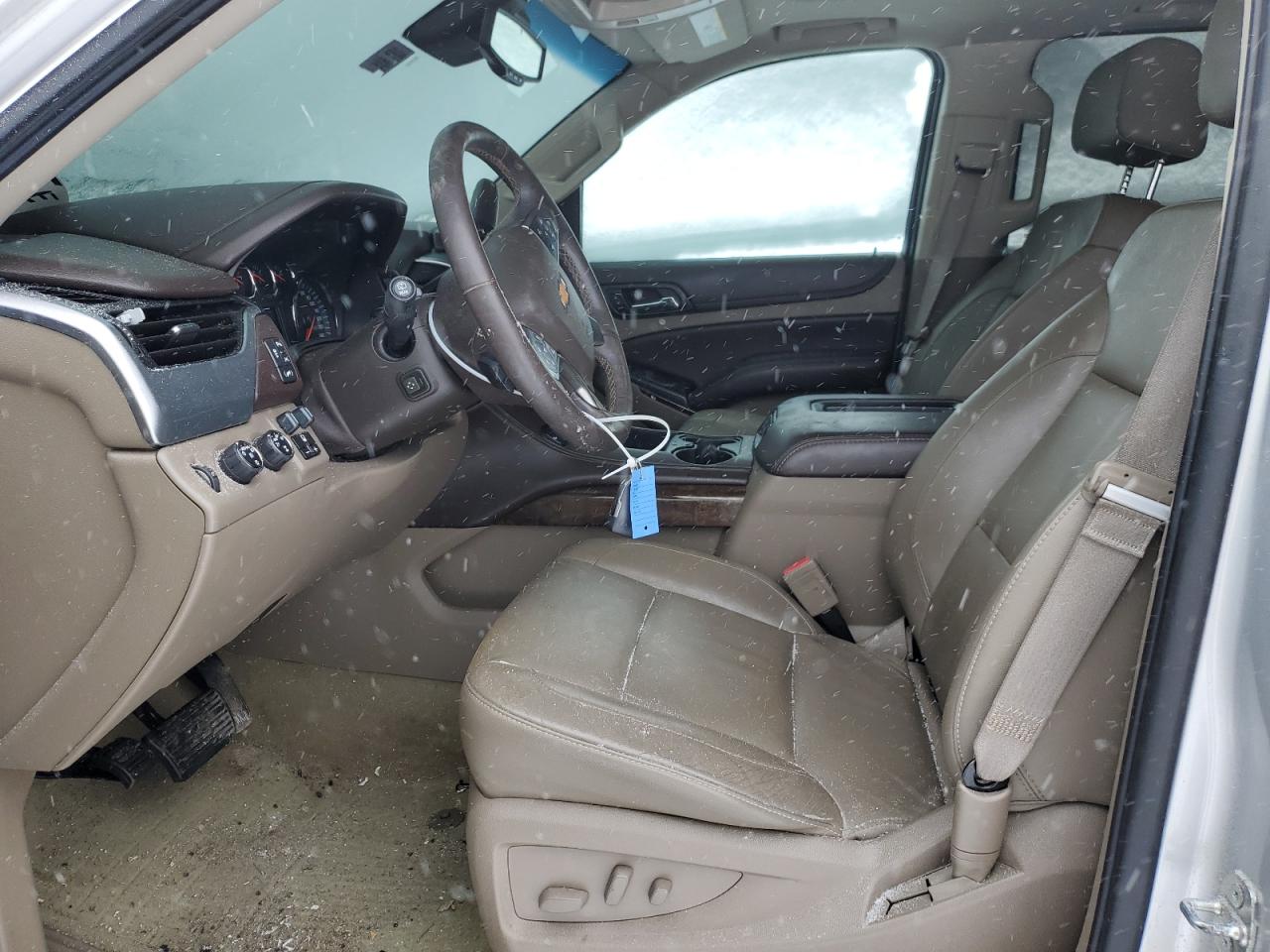 2016 Chevrolet Suburban VIN 1GNSKHKC8GR181550 Copart auction photo, side / all over damage thumbnail 7