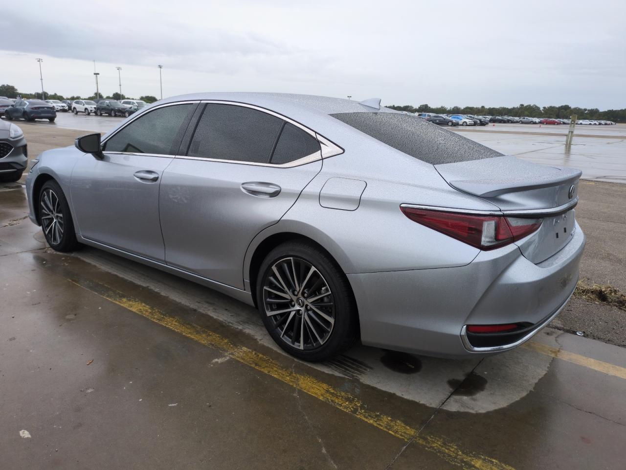 2024 Lexus ES VIN 58ADA1C19RU048311 Copart auction photo, water/flood damage thumbnail 2