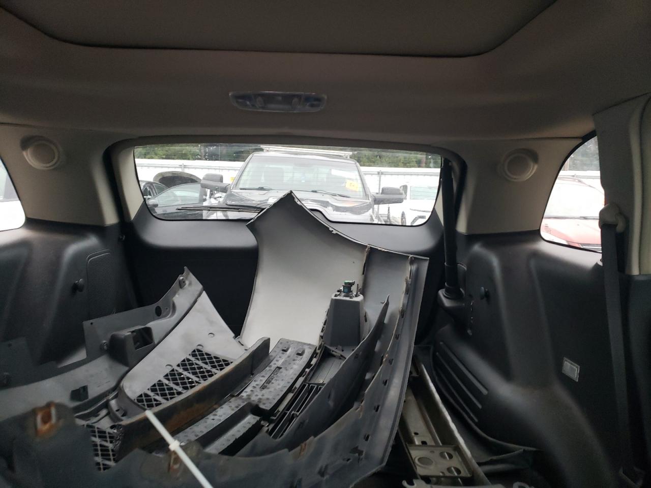 2011 Lincoln MKX VIN 2LMDJ8JK8BBJ32650 Copart auction photo, front end damage thumbnail 10