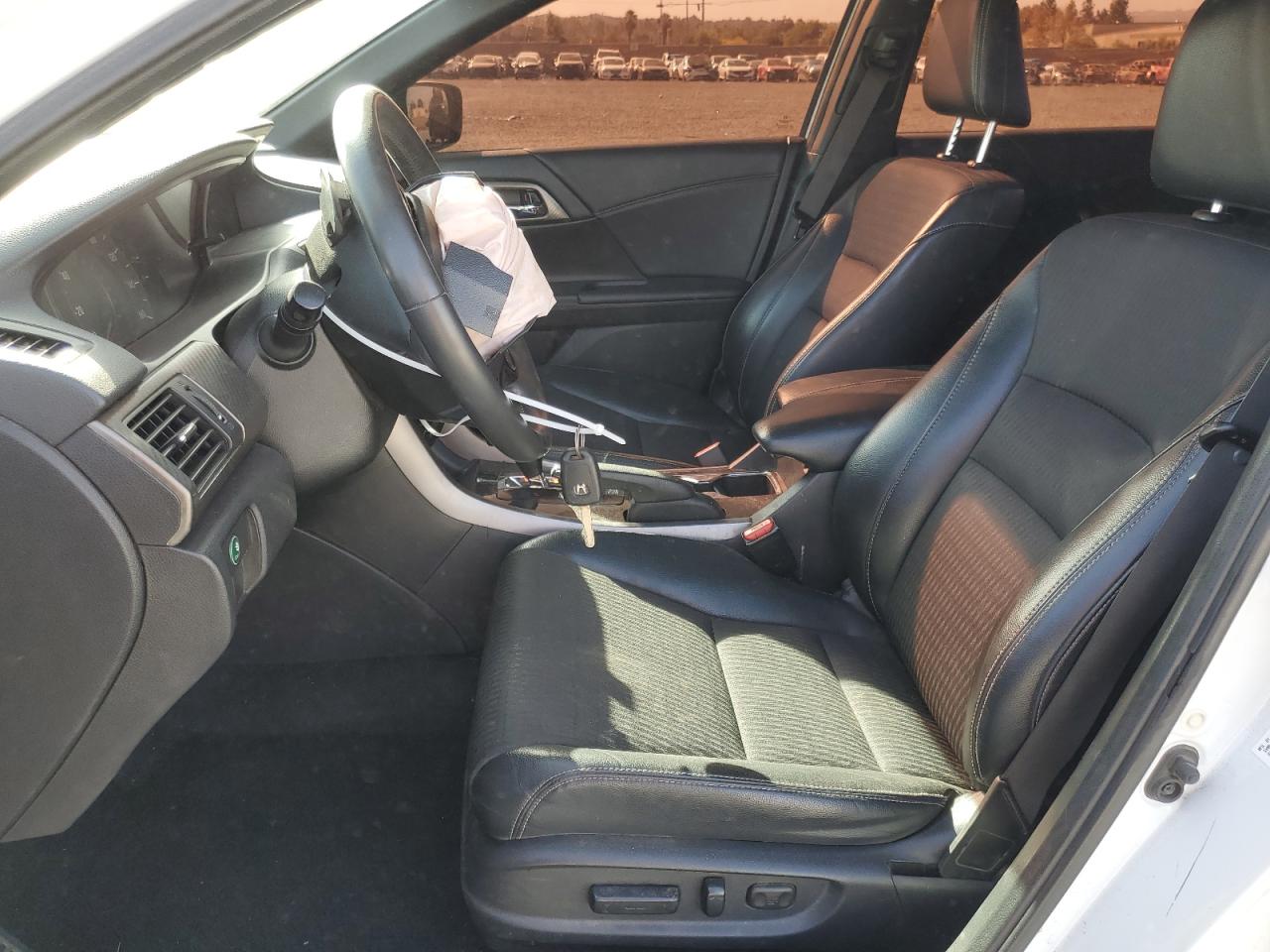 2016 Honda Accord VIN 1HGCR2F52GA073331 Copart auction photo, front end damage thumbnail 7