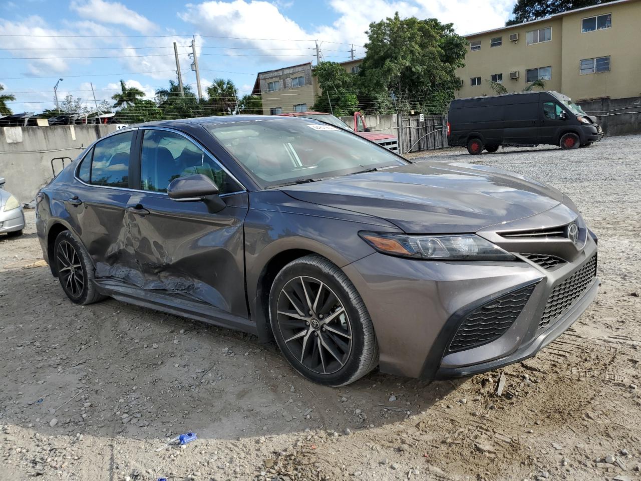 2024 Toyota Camry VIN 4T1G11AK6RU896937 Copart auction photo, side / minor dent/scratches damage thumbnail 4