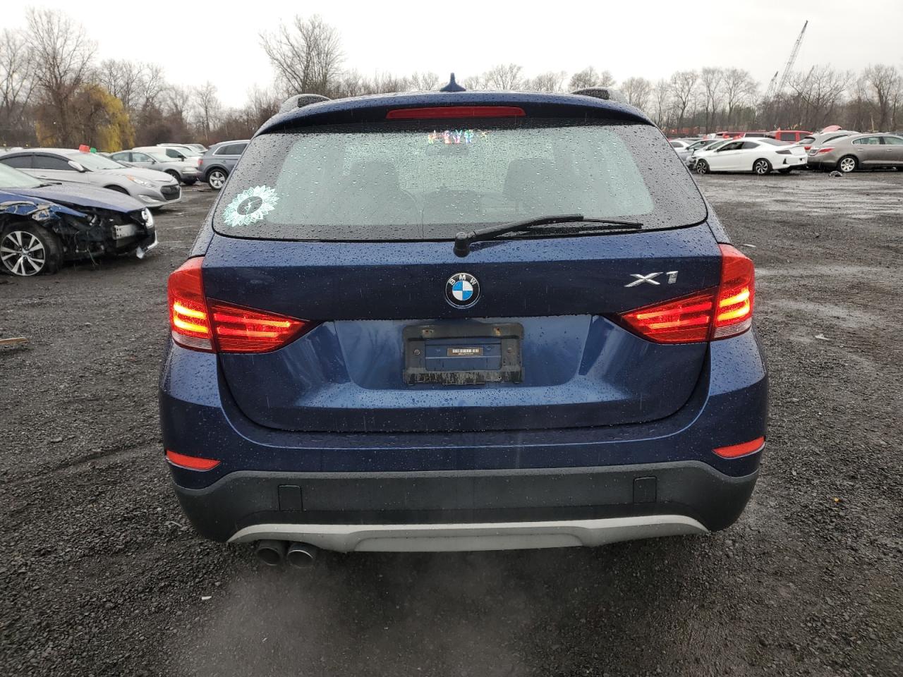2014 BMW X1 VIN WBAVL1C5XEVY16523 Copart auction photo, side / minor dent/scratches damage thumbnail 6