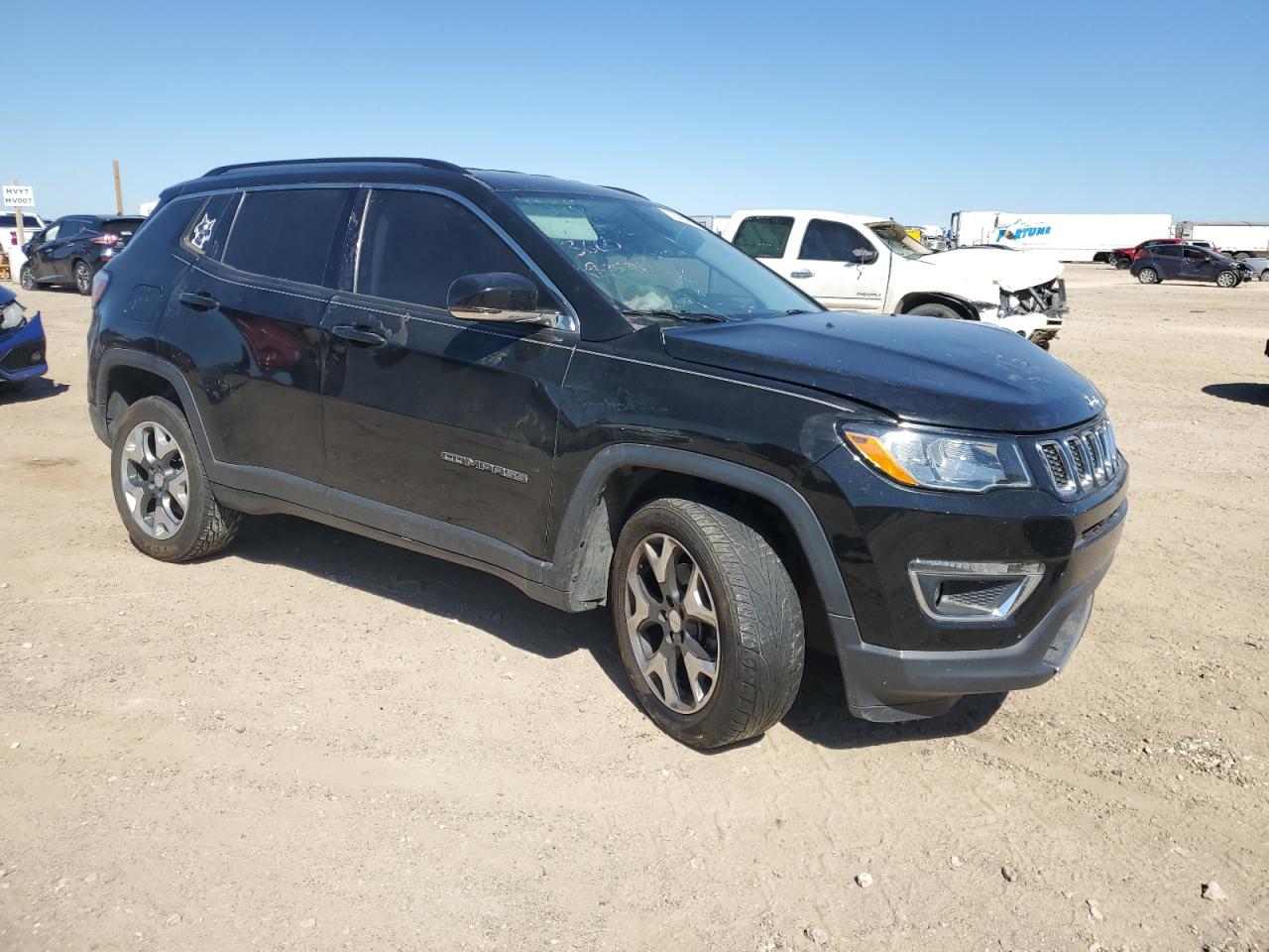 2018 Jeep Compass VIN 3C4NJDCB2JT283660 Copart auction photo, front end / minor dent/scratches damage thumbnail 4