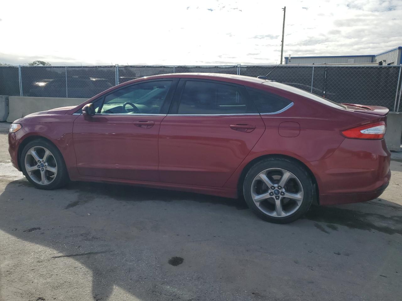 2013 Ford Fusion VIN 3FA6P0HR4DR167658 Copart auction photo, side / rear end damage thumbnail 2
