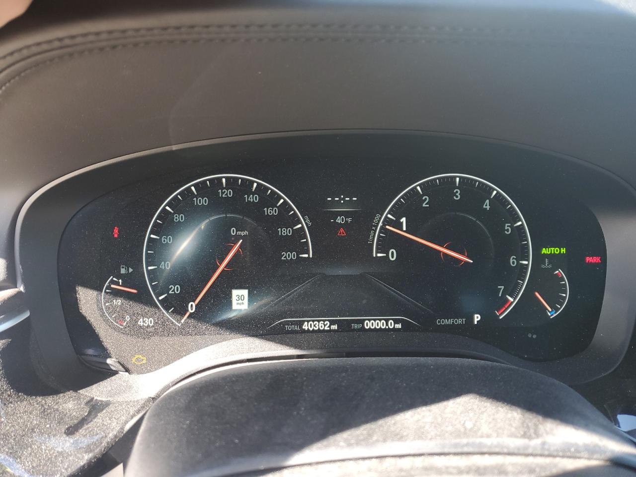 2019 BMW 5er VIN WBAJE5C55KWA98811 Copart auction photo, front end damage thumbnail 9