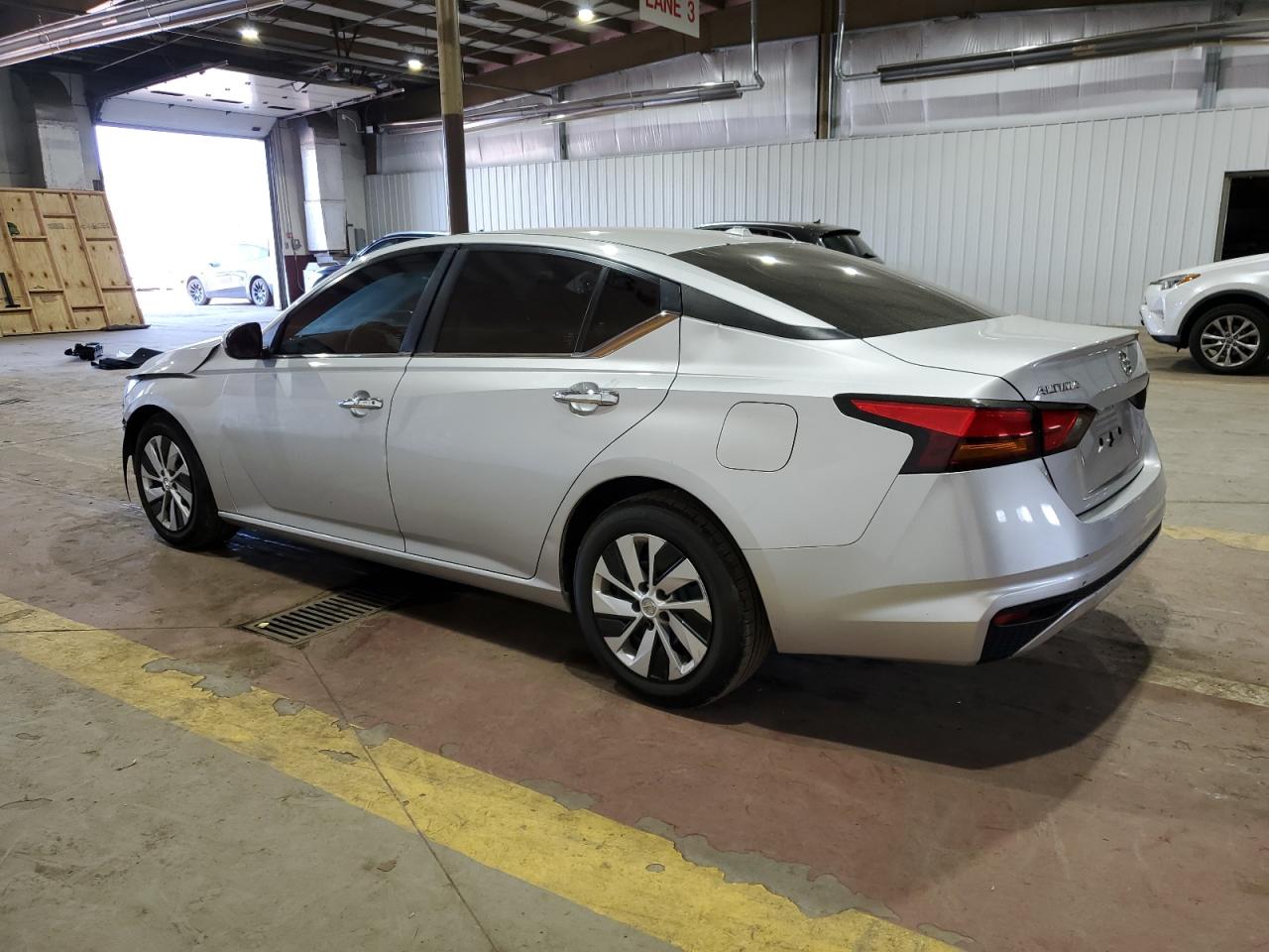 2019 Nissan Altima VIN 1N4BL4BV0KC221184 Copart auction photo, front end / minor dent/scratches damage thumbnail 2