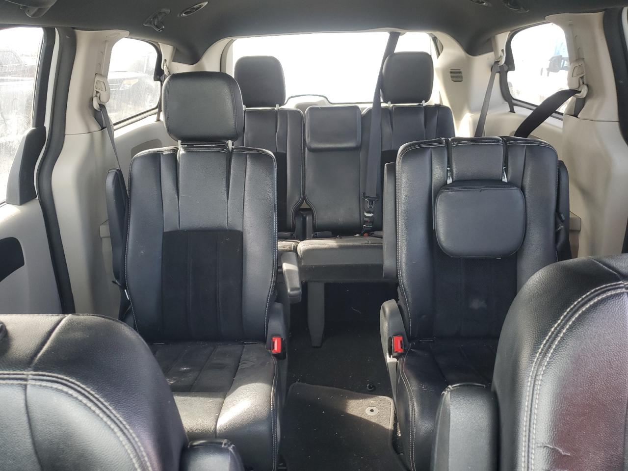2017 Dodge Caravan VIN 2C4RDGCG1HR558129 Copart auction photo, undercarriage / front end damage thumbnail 10