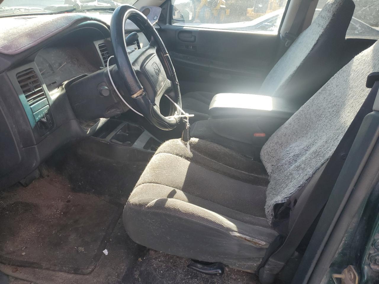 2001 Dodge Dakota VIN 1B7HL2AN81S344262 Copart auction photo, front end damage thumbnail 7