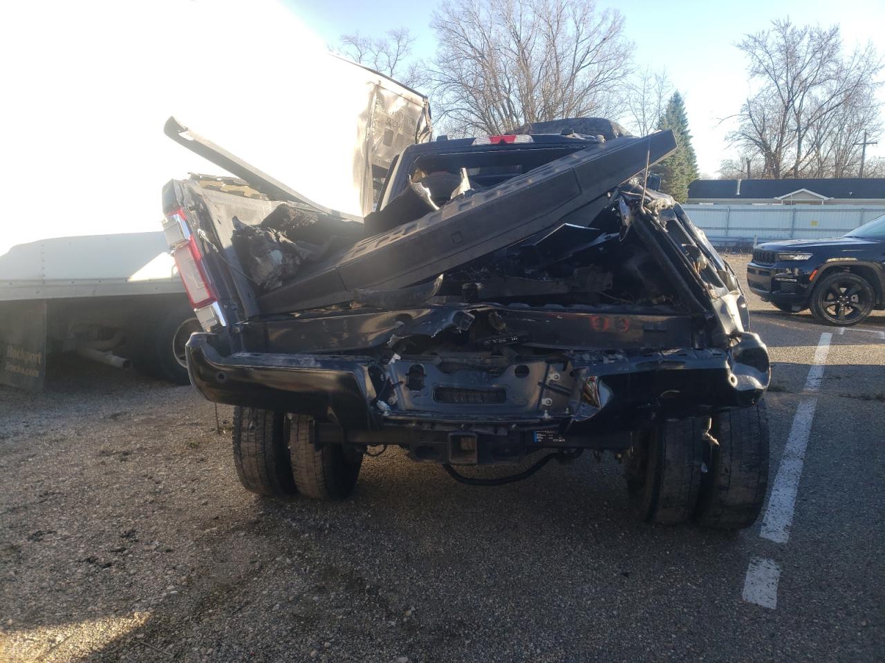 2022 Ford F450 VIN 1FT8W4DT4NEC32110 Copart auction photo, all over / missing/altered vin damage thumbnail 6