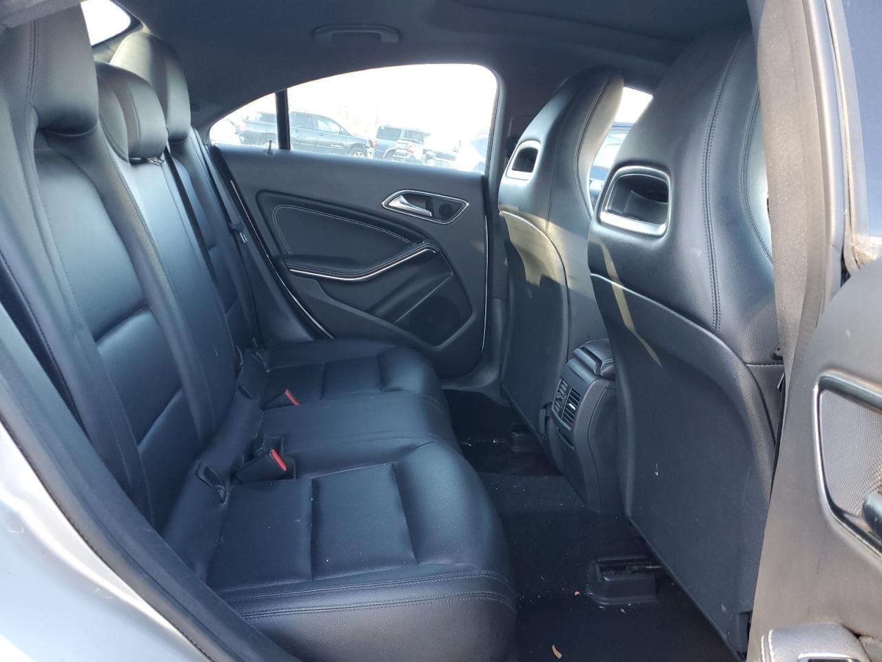2014 Mercedes-Benz CLA-klasse VIN WDDSJ4GB6EN079694 Copart auction photo, front end damage thumbnail 11