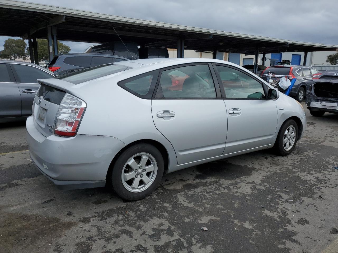 2006 Toyota Prius VIN JTDKB20U967069190 Copart auction photo, front end / rear end damage thumbnail 3
